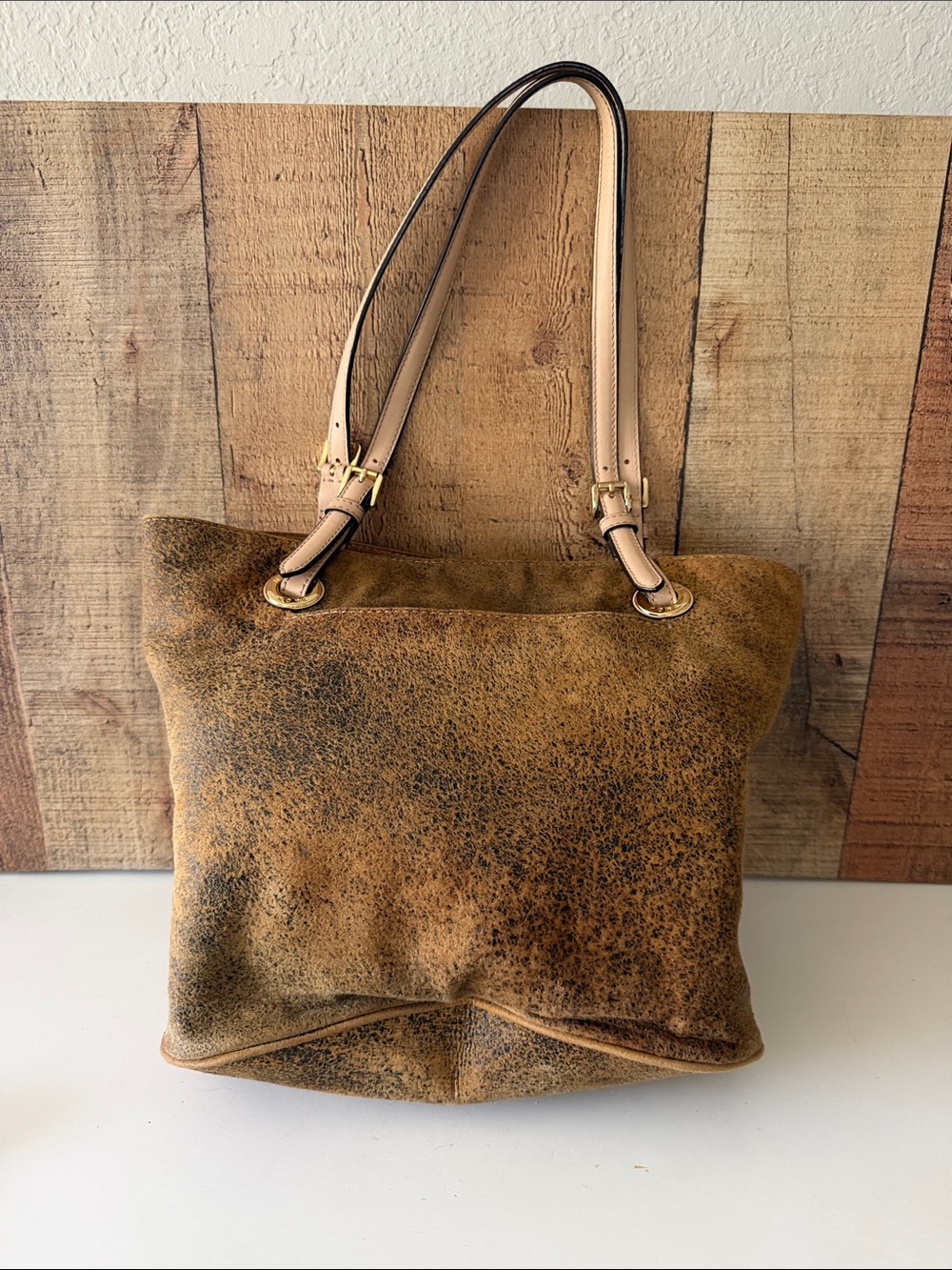 Michael Kors Distressed Brown Leather Tote with Tan Shoulder Straps - Picture 3 of 13